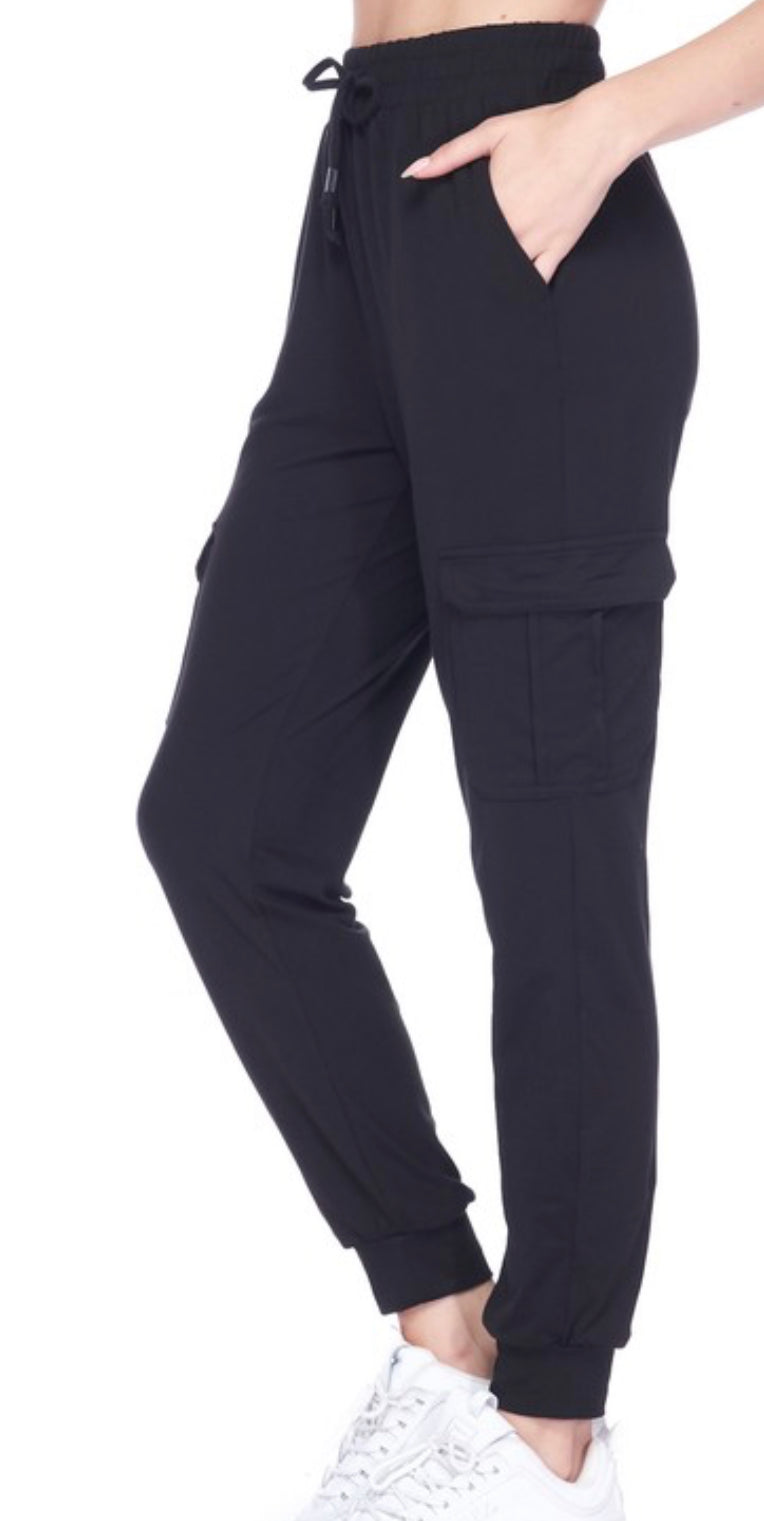 Cargo jogger arrive