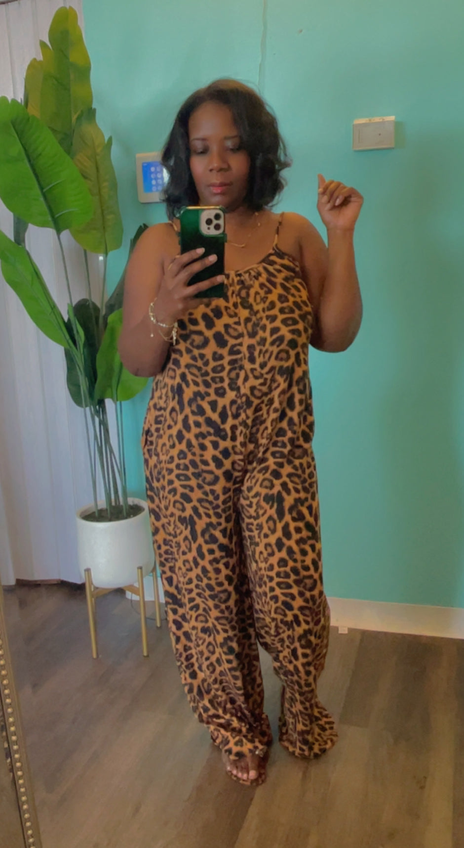 Leopard jumper